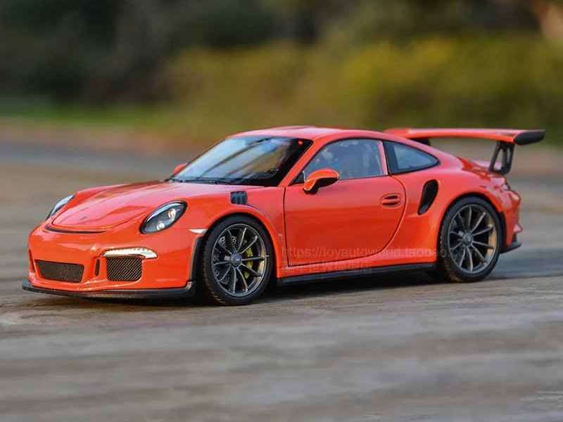Porsche 911 GT3 RS 1:24